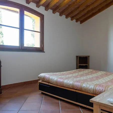 La Grotta Alloggio per agriturismo San Giuliano Terme