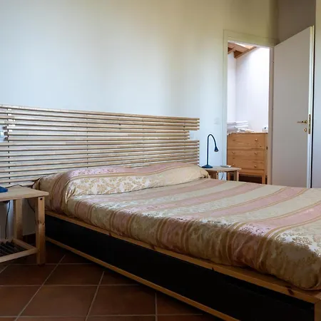 Alloggio per agriturismo La Grotta San Giuliano Terme