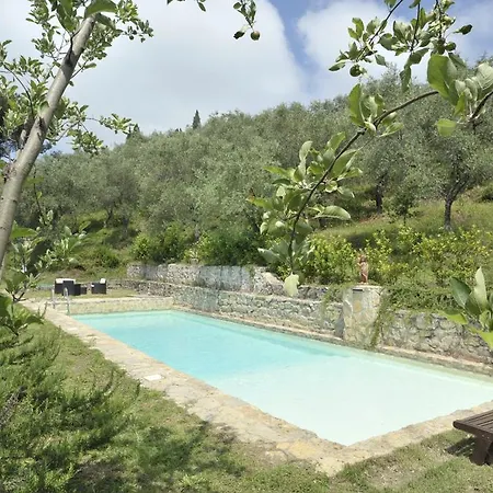 Alloggio per agriturismo La Grotta San Giuliano Terme