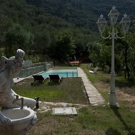 Alloggio per agriturismo La Grotta