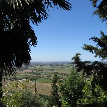 Alloggio per agriturismo La Grotta