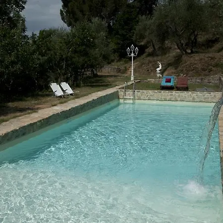 Alloggio per agriturismo La Grotta *